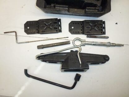 Εργαλεία, γρύλος, κλειδί, κρίκος ρυμούλκησης Citroën C4 GRAND Picasso 6736A3