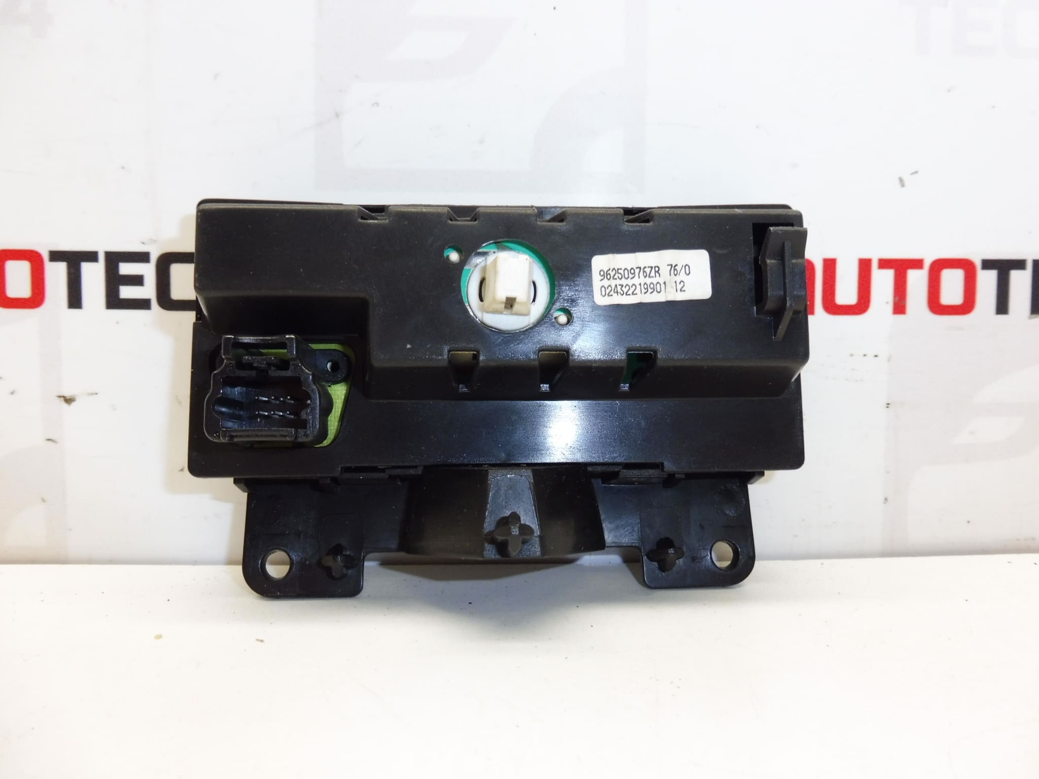 Οθόνη Citroen Peugeot 96250976ZR 6155N2 - Image 2