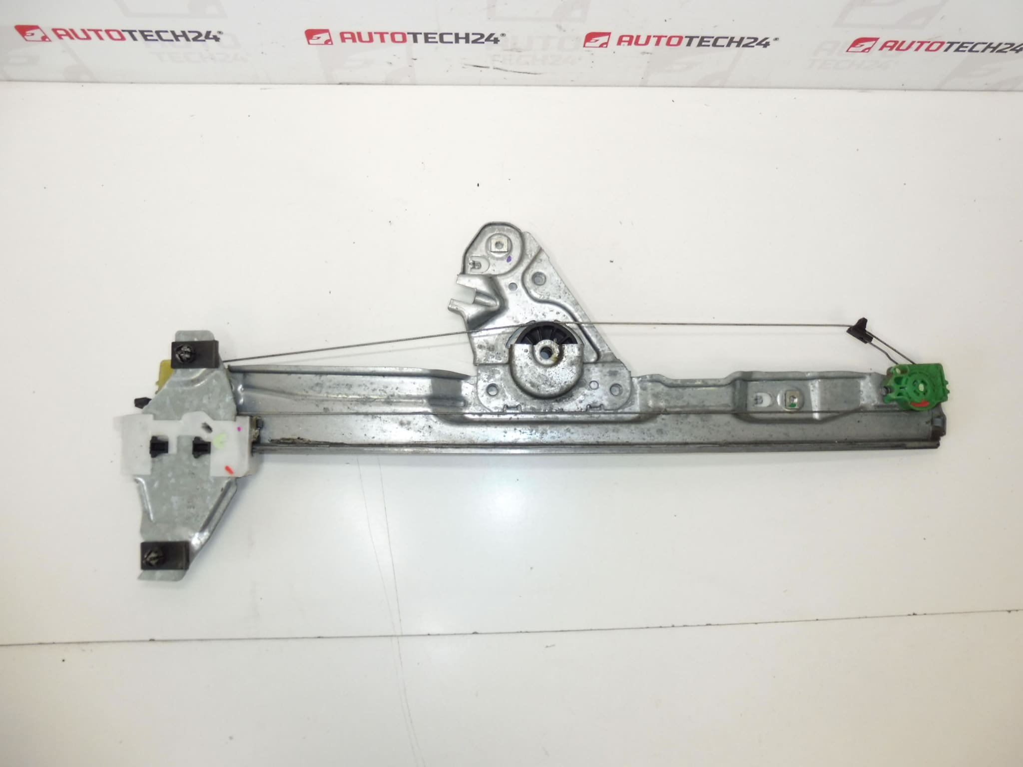 Μηχανισμός τραβήγματος δεξιού παραθύρου Peugeot 308 9658926980 9222CV