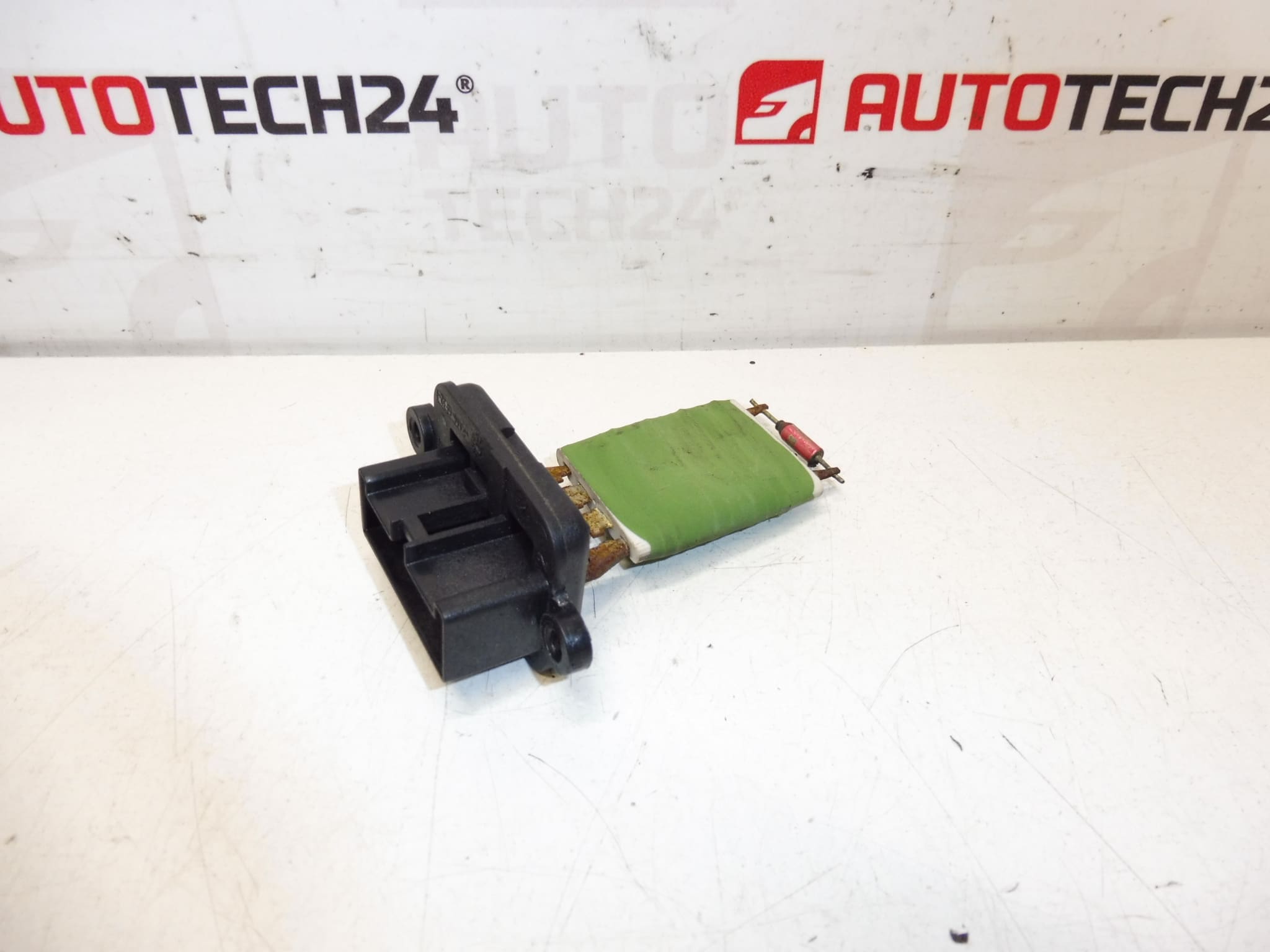 Ρυθμιστής ταχύτητας ανεμιστήρα Citroën Peugeot 1609171080