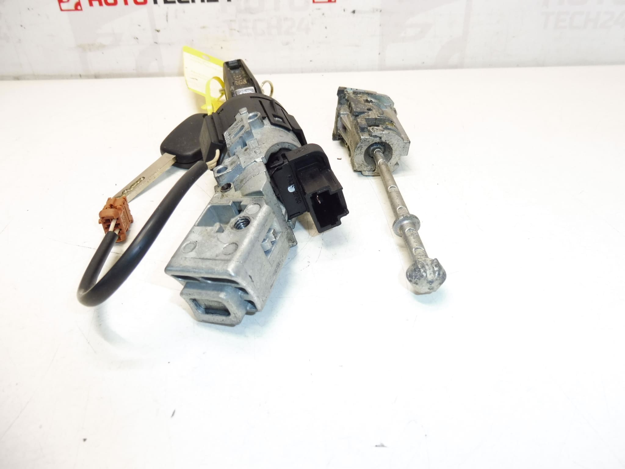 Σετ κλειδαριές συν 2x κλειδί Citroen C-Elysée 9678792780 - Image 2