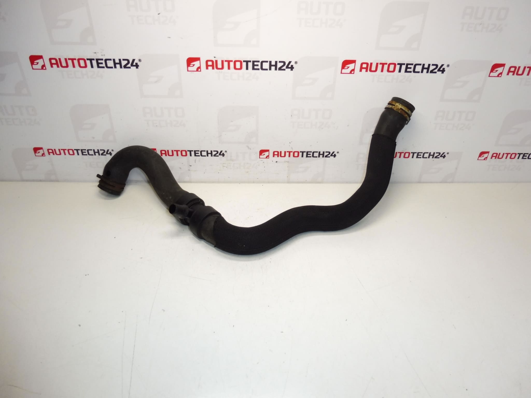 Σωλήνα νερού Citroën Peugeot 2.0 HDI 135208